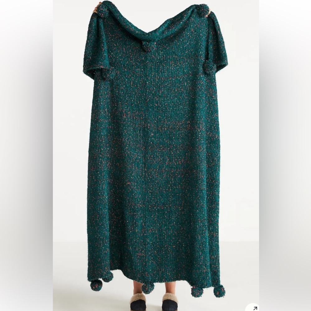 Anthropologie Pommed Bridget Eyelash Throw Blanket - green with colorful flecks!
